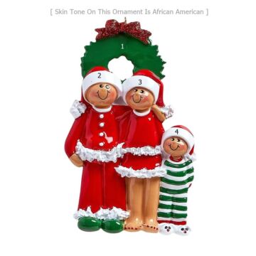 Christmas Eve Family /3 (Ethnic)