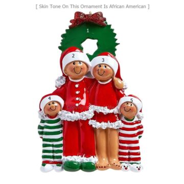 Christmas Eve Family /4 (Ethnic)