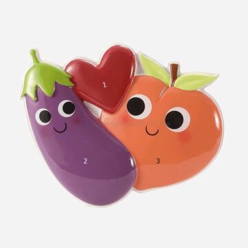 Eggplant and Peach Couple