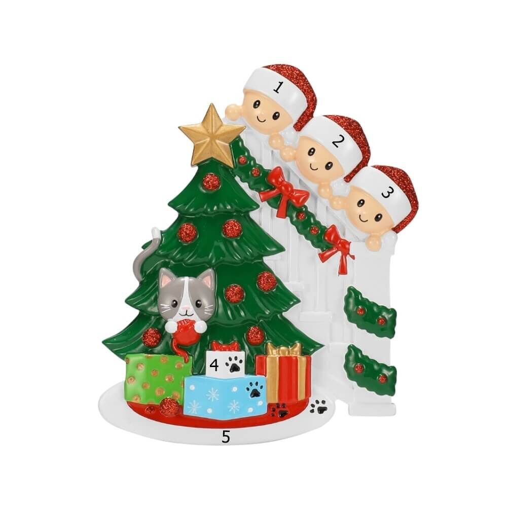 Cat in Christmas Tree Family / 3