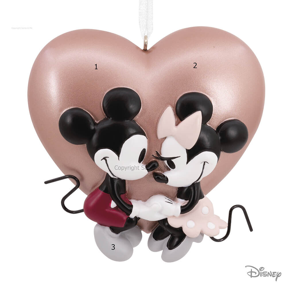 Mickey And Minnie Love