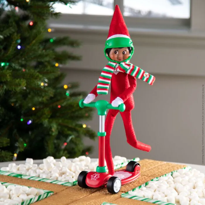 The Elf On The Shelf : Stand-n-Scoot
